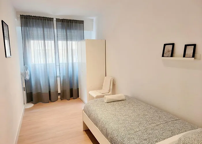 El Puente Del Arrabal By Alogest 萨拉戈萨