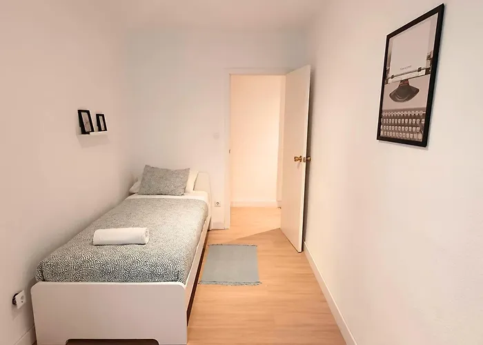 El Puente Del Arrabal By Alogest Lägenhet